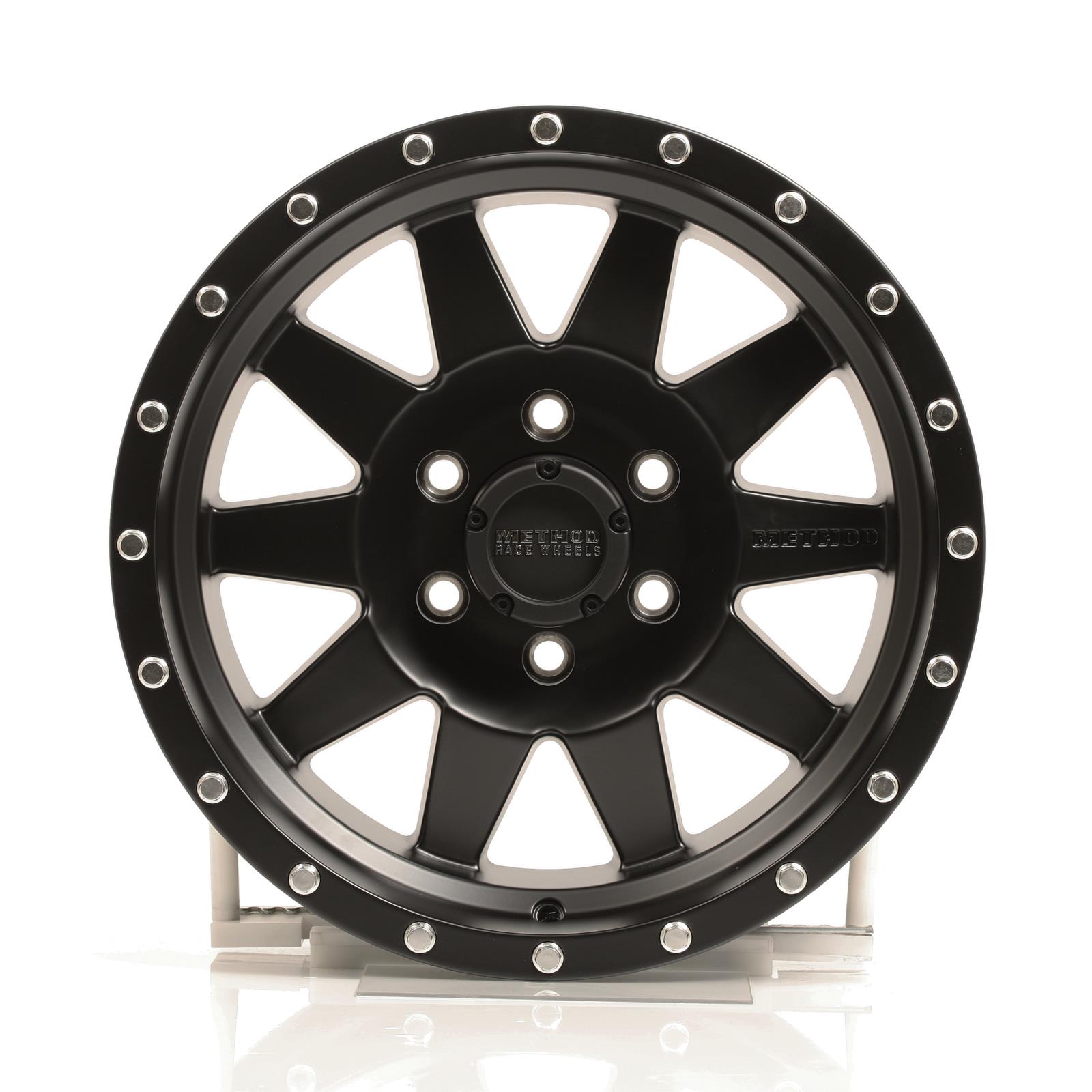 Method MR301 The Standard 17x8.5 0mm Offset 6x5.5 Matte Black