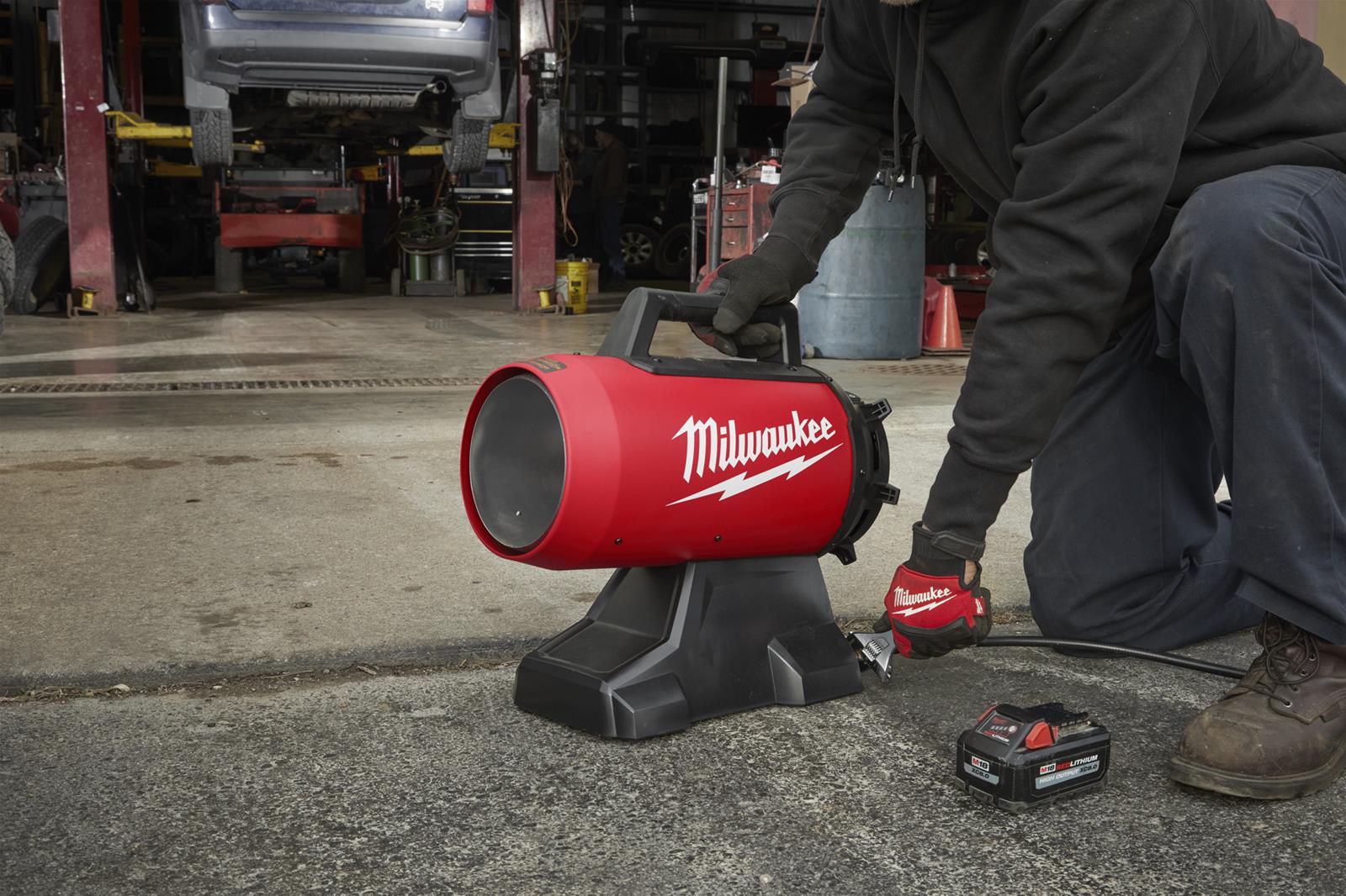 Milwaukee Tool 080120 Milwaukee M18 Propane Heaters Summit Racing
