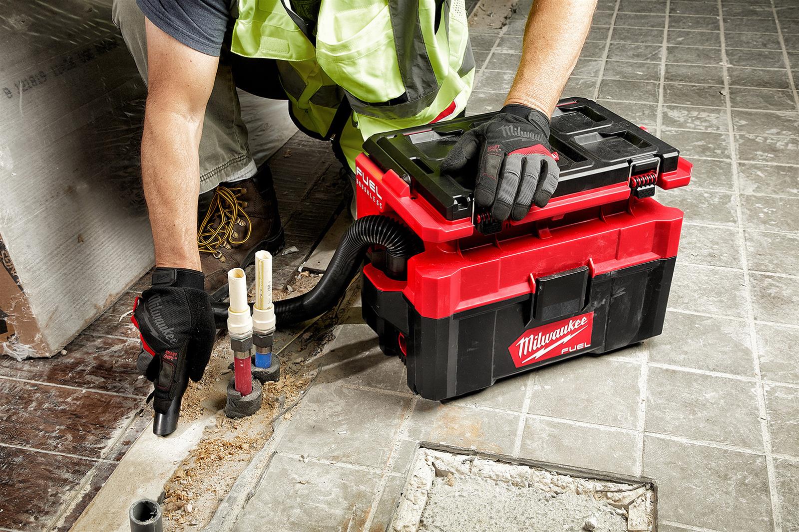 Milwaukee Tool 0970-20 Milwaukee M18 FUEL PACKOUT 2.5 Gallon Wet