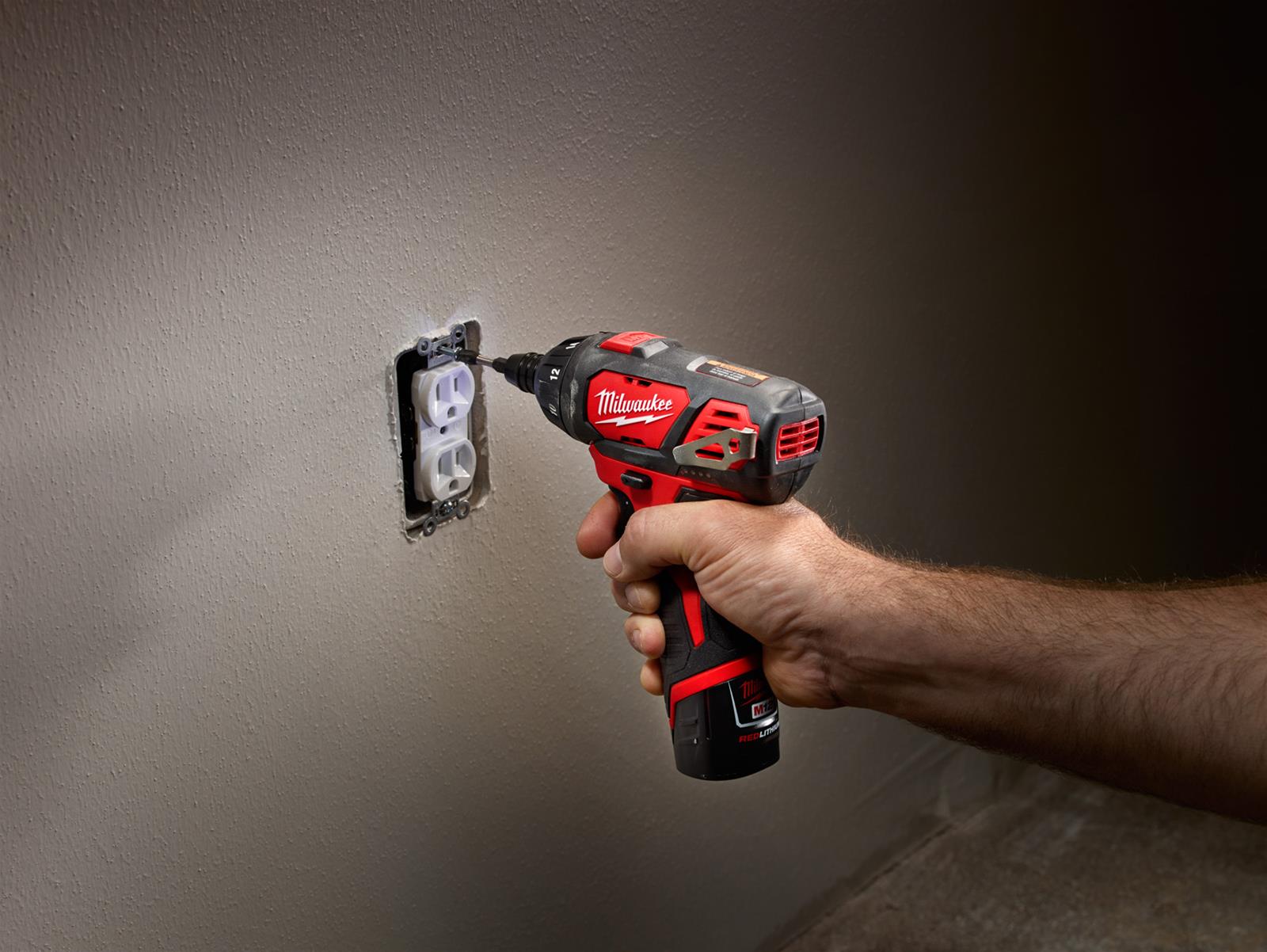 Milwaukee Tool 240122 Milwaukee M12 Cordless LithiumIon Screwdrivers