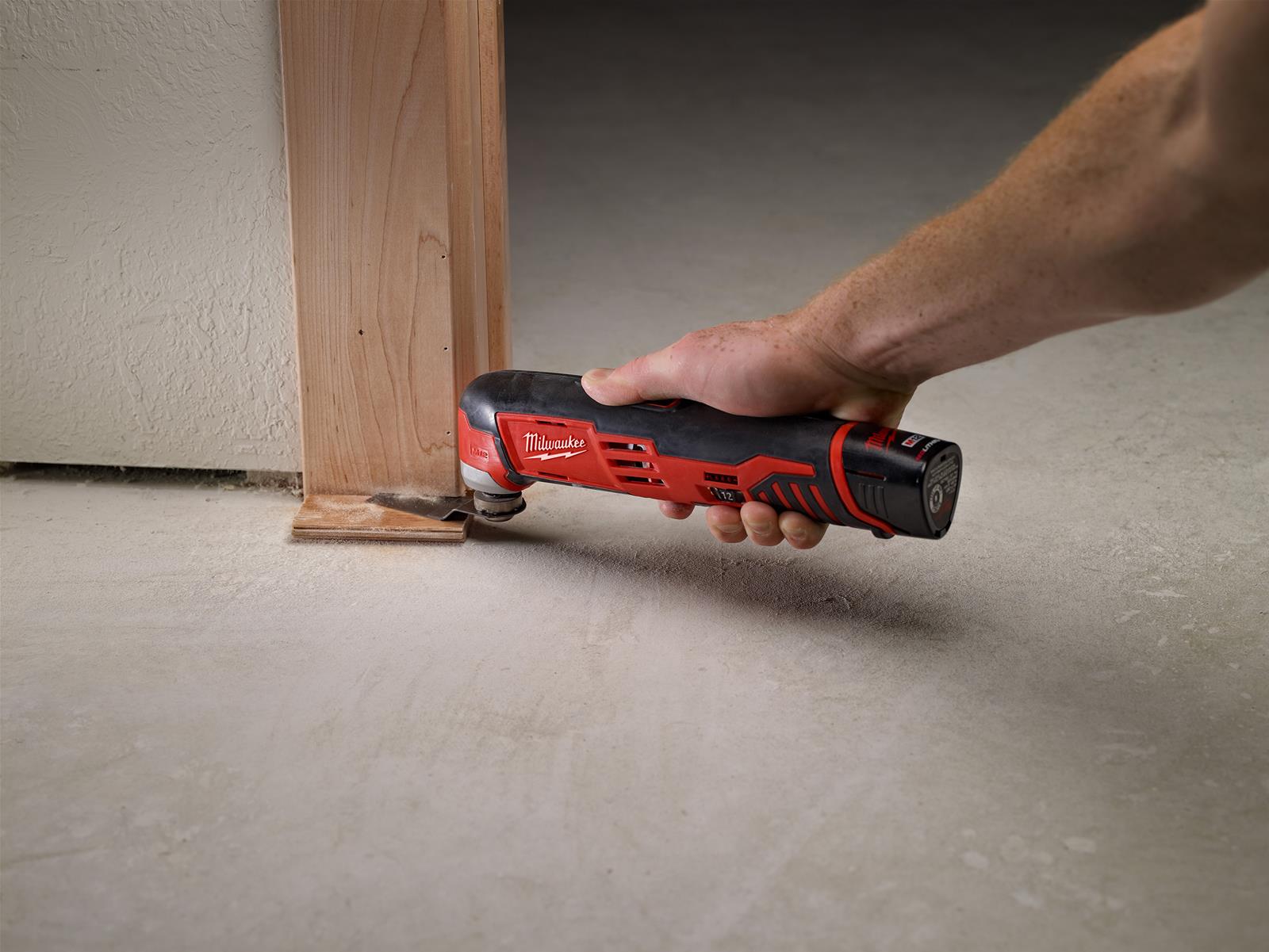 Milwaukee Tool 2426-20 Milwaukee M12 Cordless Multi-Tools | Summit