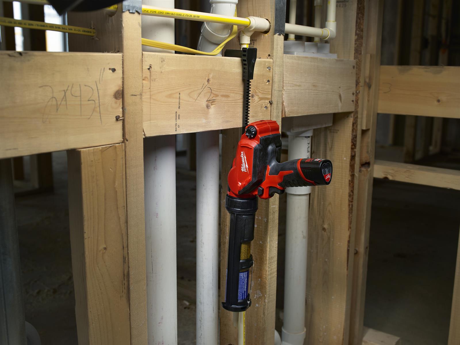 Milwaukee Tool 244120 Milwaukee M12 Caulk and Adhesive Guns Summit