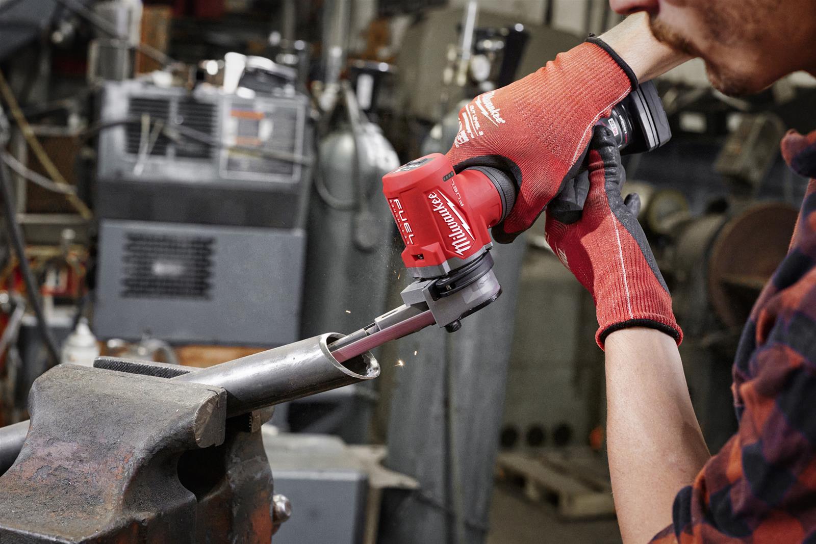 Milwaukee Tool 248320 Milwaukee M12 FUEL Cordless LithiumIon Bandfile