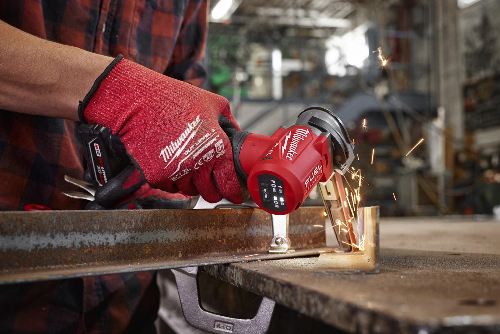 Milwaukee Tool 248320 Milwaukee M12 FUEL Cordless LithiumIon Bandfile
