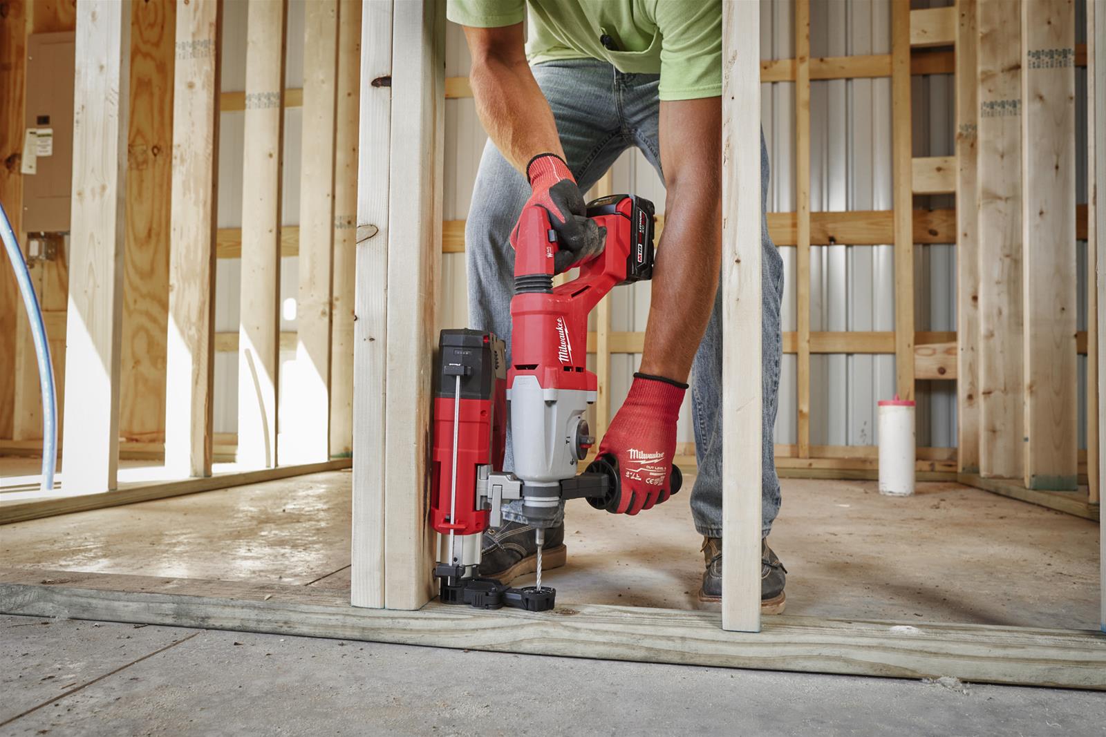 Milwaukee Tool 2613-20 Milwaukee M18 Brushless Hammer Drill