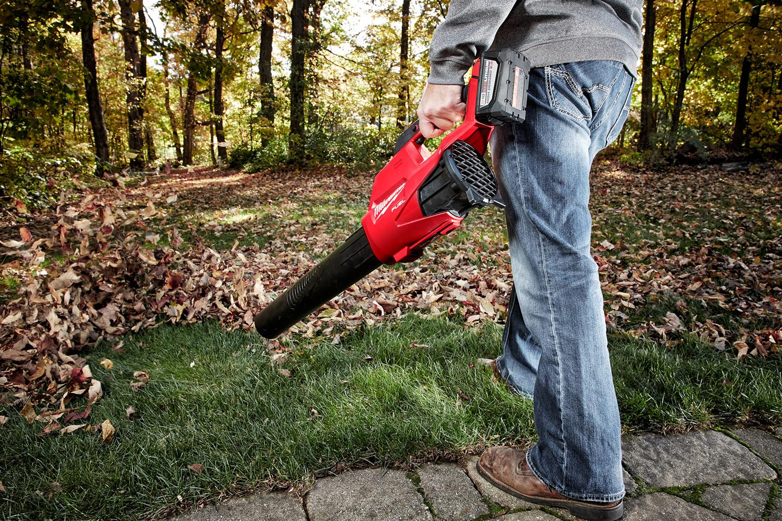 Milwaukee Tool 2724-20 Milwaukee M18 FUEL Blowers | Summit Racing