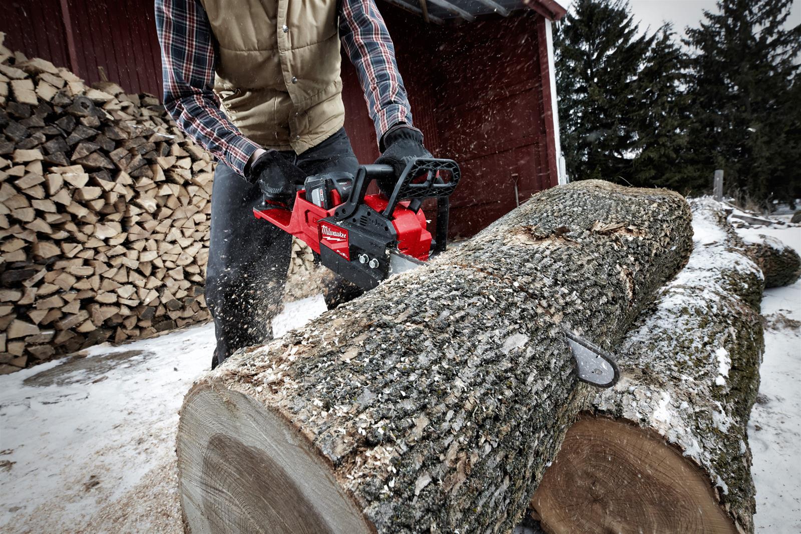 Milwaukee Tool 2727-21HD Milwaukee M18 FUEL 16 in. Chainsaws