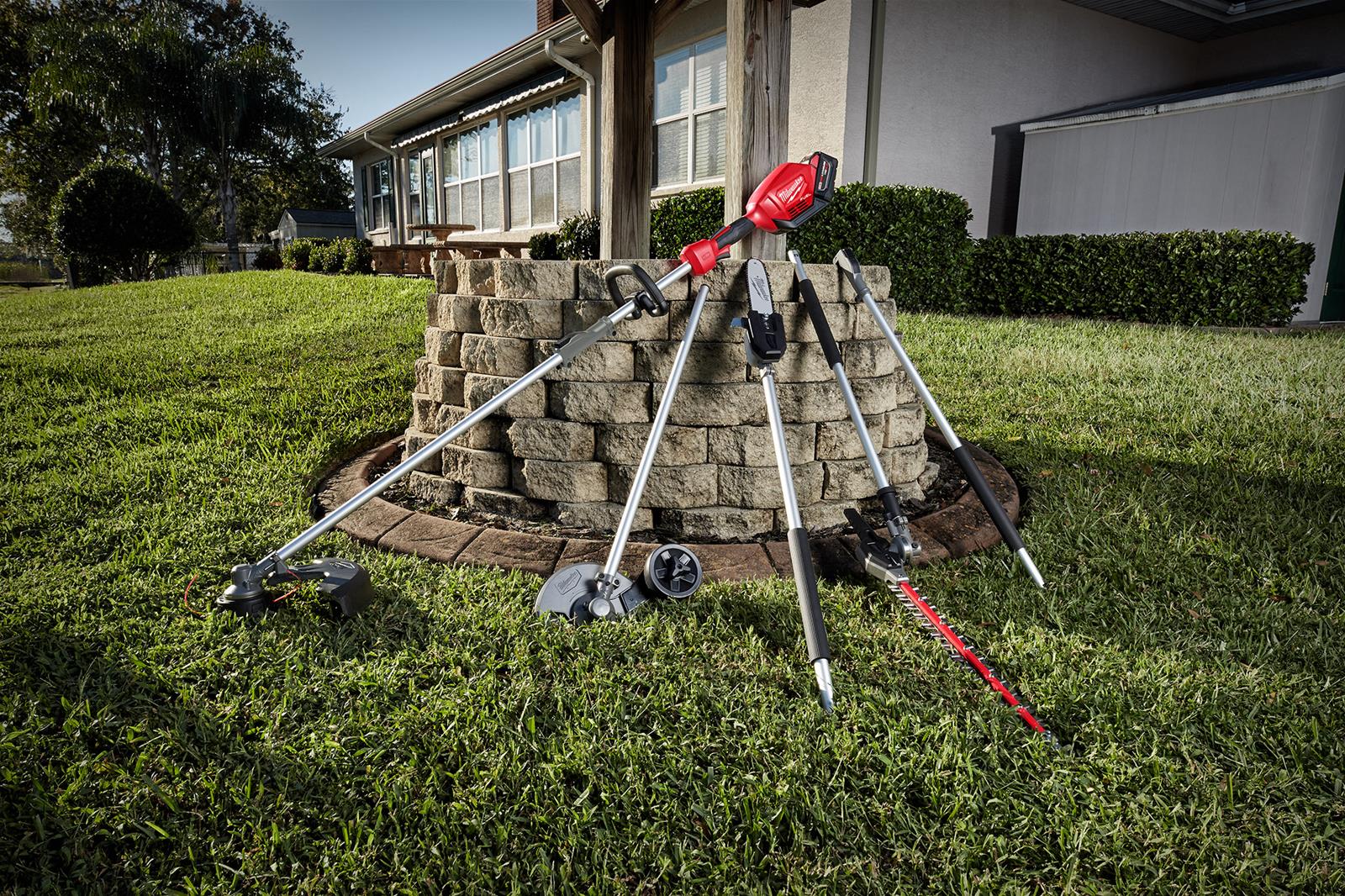 Milwaukee Tool 282520ST Milwaukee M18 FUEL String Trimmers with Quik
