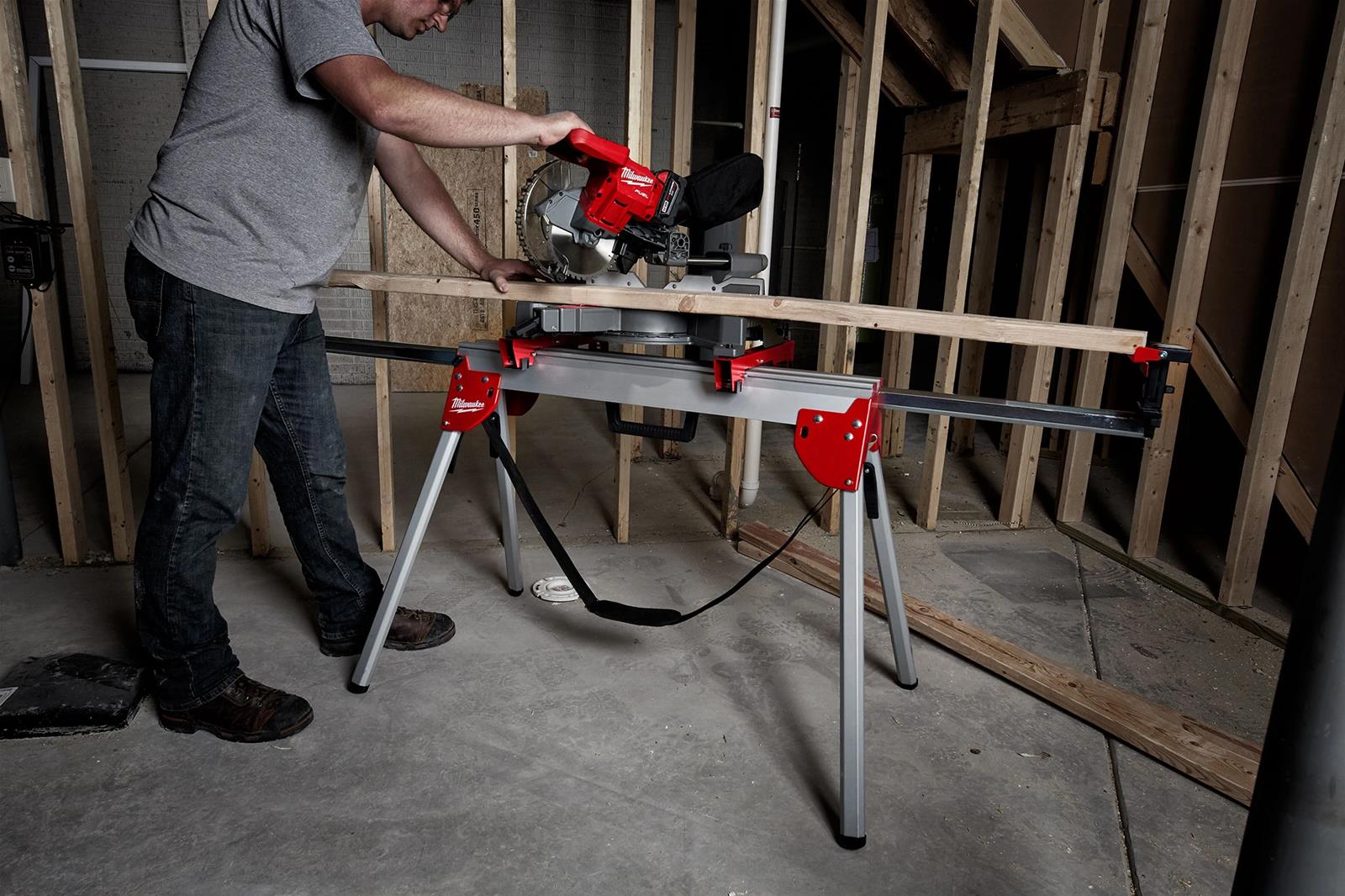 Milwaukee Tool 48080551 Milwaukee Folding Miter Saw Stands Summit