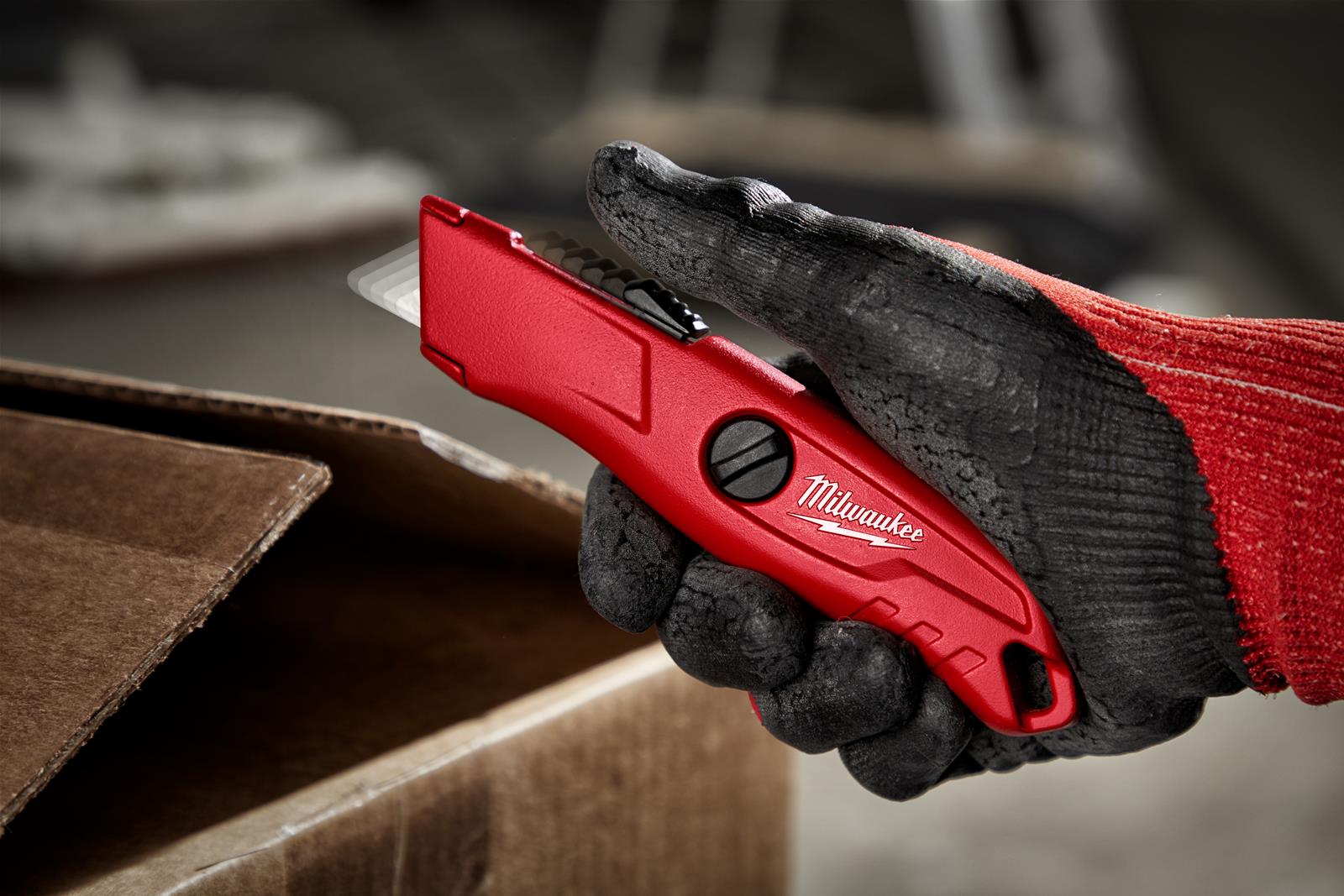 Milwaukee Tool 48-22-1512 Milwaukee Self-Retracting Utility Knives