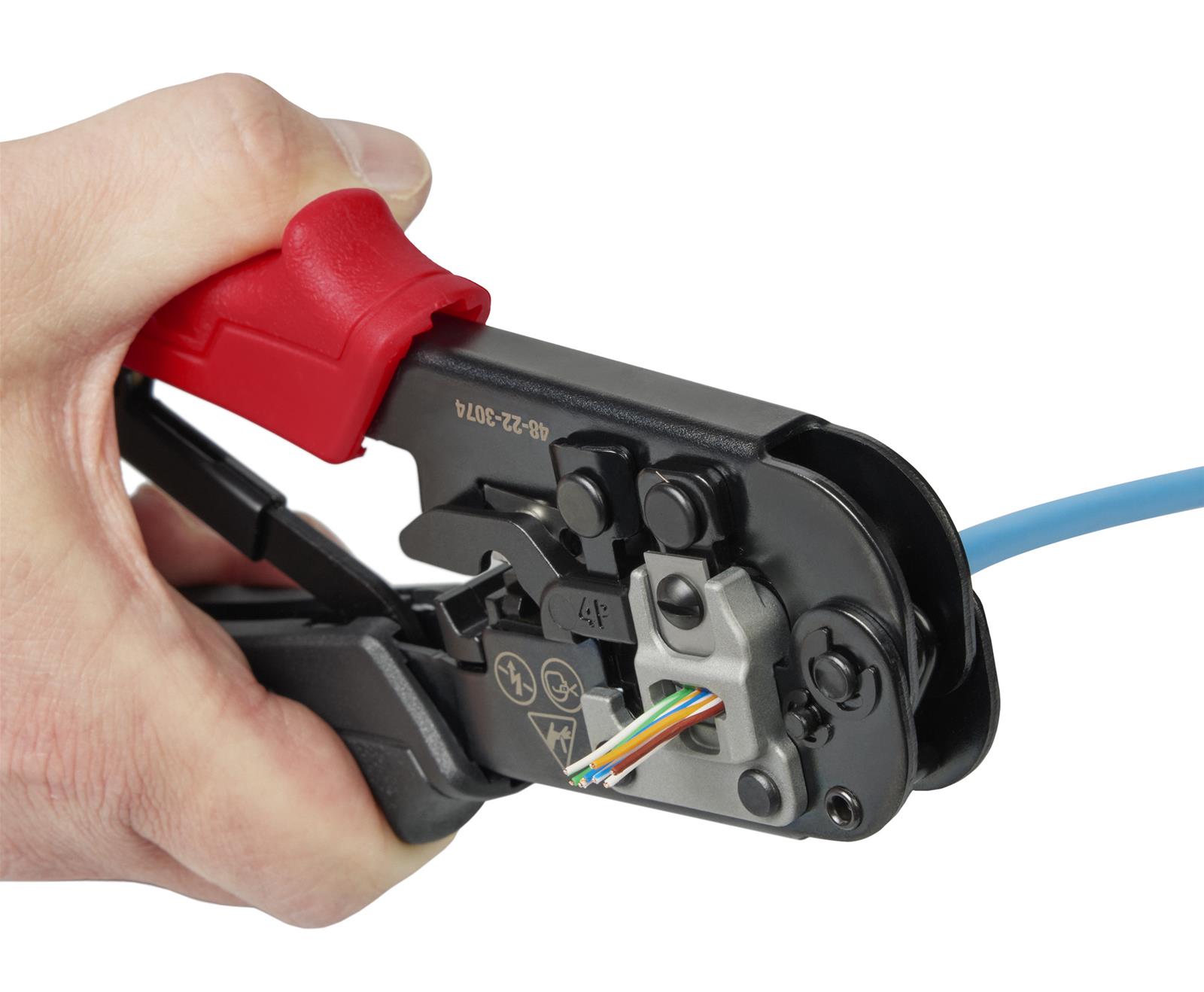 Milwaukee Tool 48223074 Milwaukee Ratcheting PassThrough Crimper