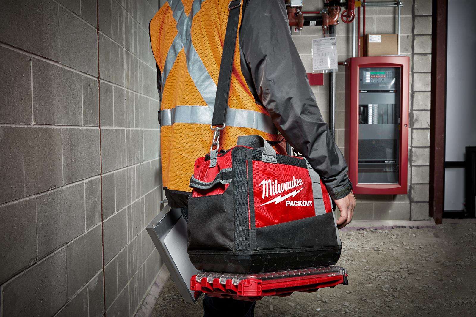 Milwaukee PACKOUT 15 In Structured Tool Bag 48-22-8316 - Acme Tools - Foto 6