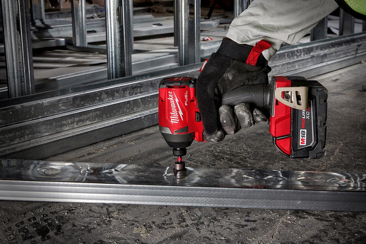 Milwaukee Tool 48-89-9248 Milwaukee SHOCKWAVE Impact Duty Step