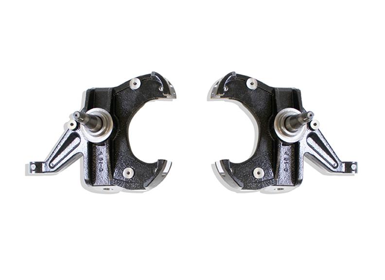 MaxTrac 73-87 Chevrolet C10 2WD 2.5in Front Lowering Spindles (1.00in Rotors)