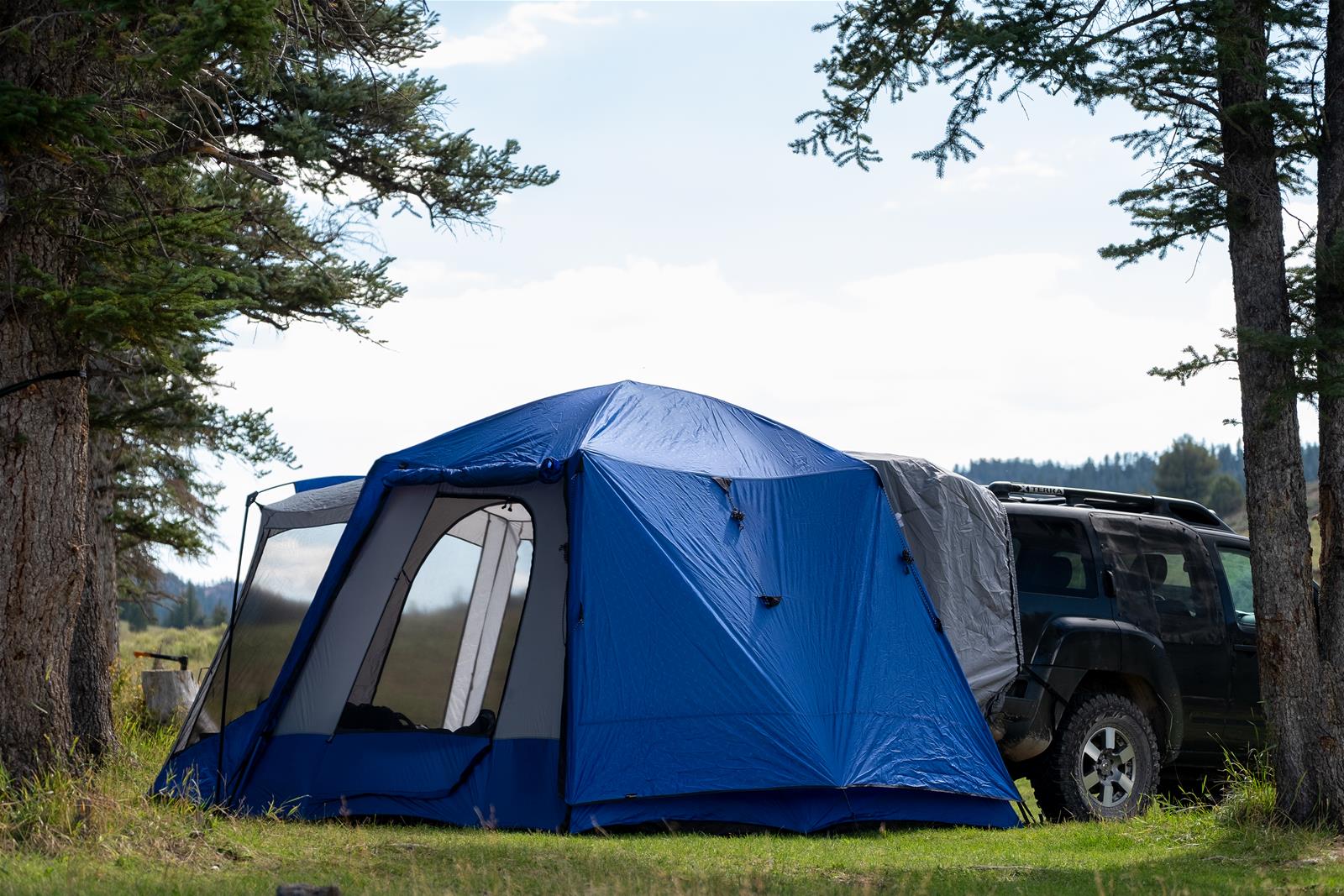 Napier 84000 Napier Sportz SUV Tents with Screen Room | Summit Racing