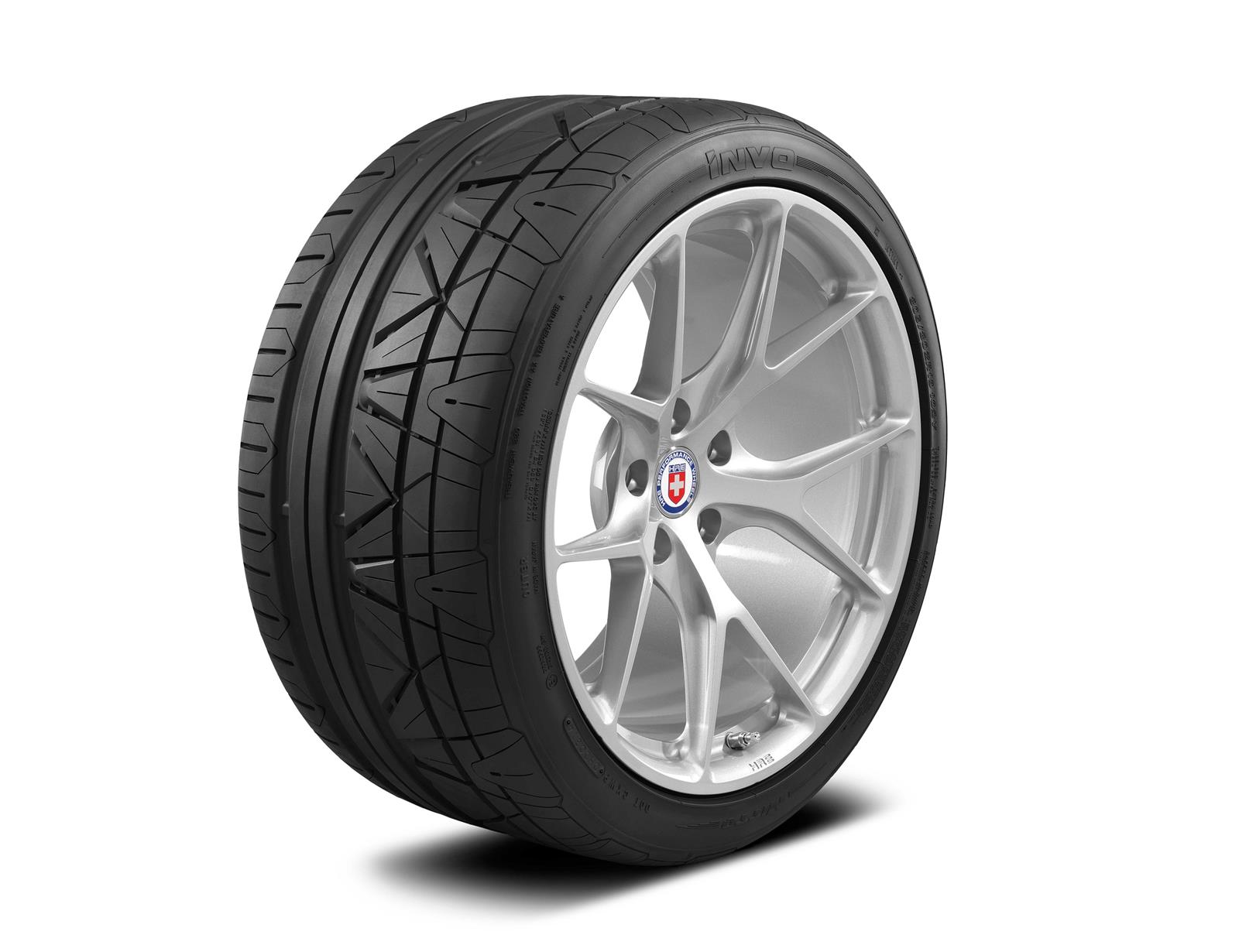 Шины nitto r19. Nitto Tires. Nitto nt830 235/35 r19 91w. Nitto f013. Nitto слики r19.