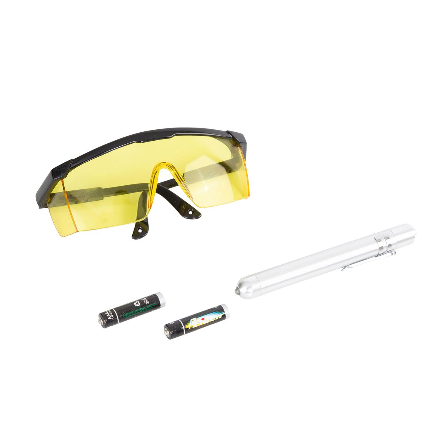 uv leak detection light with glasses