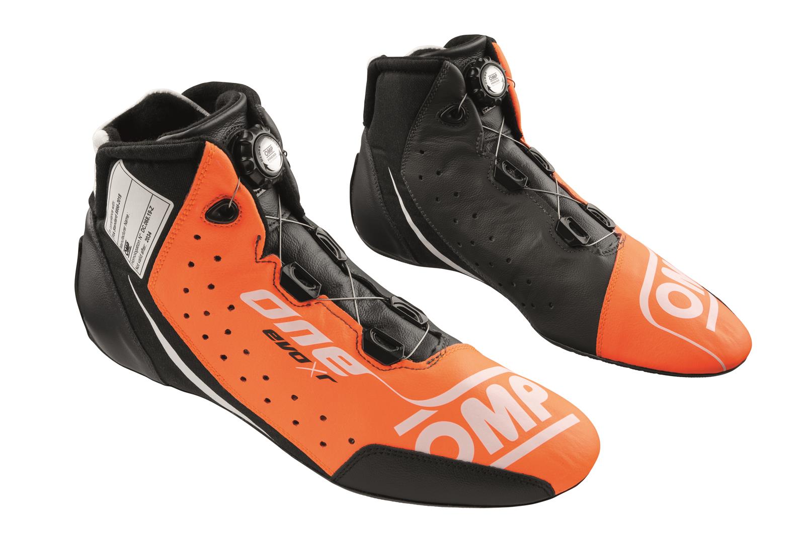OMP Racing Inc IC0-0805-B01-096-43 OMP Racing One Evo X R Driving