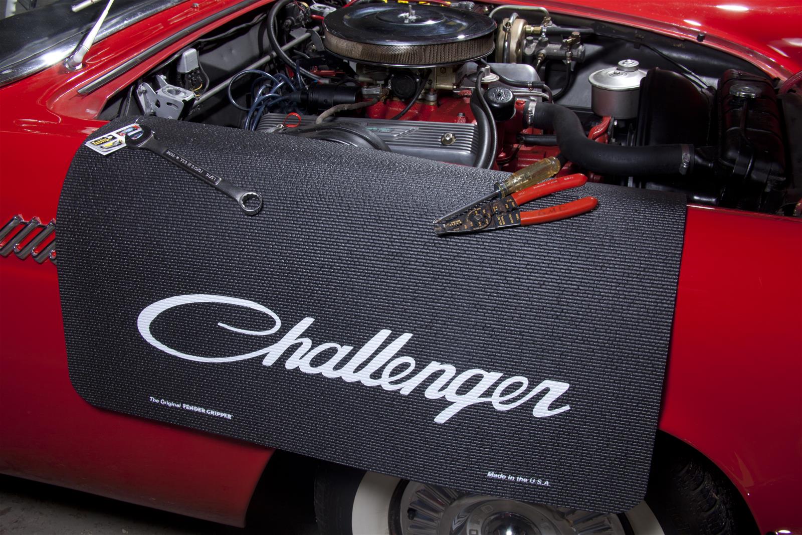 Fender Gripper Covers FG2217 Cover, Foam/Vinyl, Black, Challenger Logo, 22 in. x 34 in., Each thumbnail 2