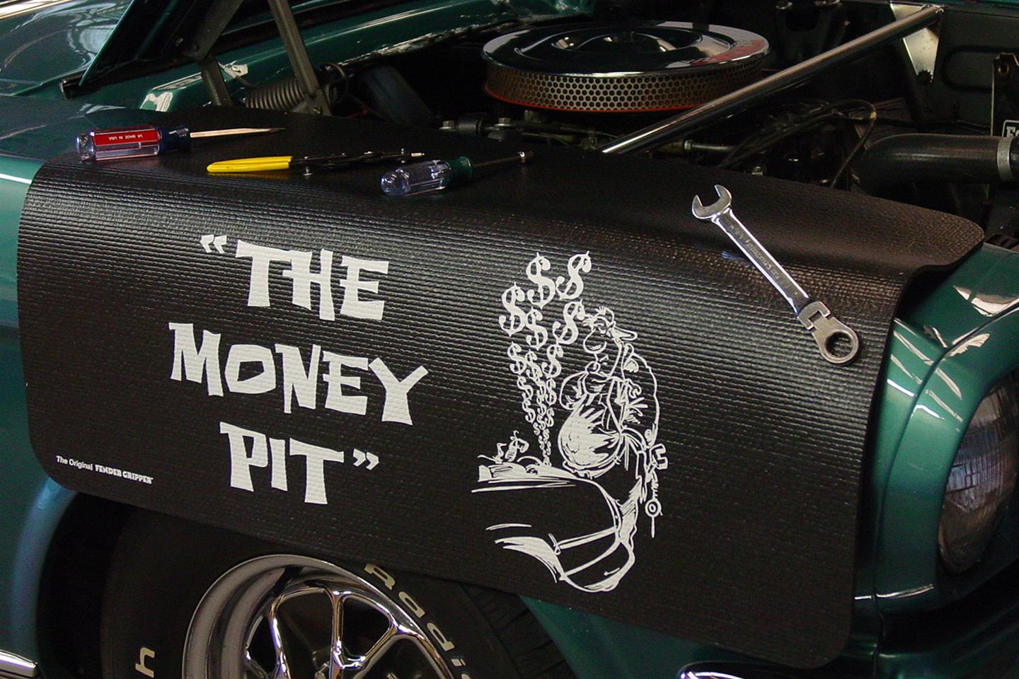 Fender Gripper Covers FG2307 Cover, Foam/Vinyl, Black, The Money Pit Logo, 22 in. x 34 in., Each