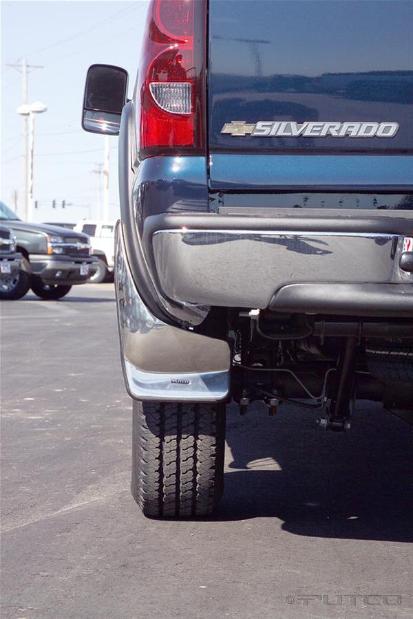 Putco 03-06 Chevrolet Silverado LD/HD w/ Factory Flares (Rear) Form Fitted Mud Skins