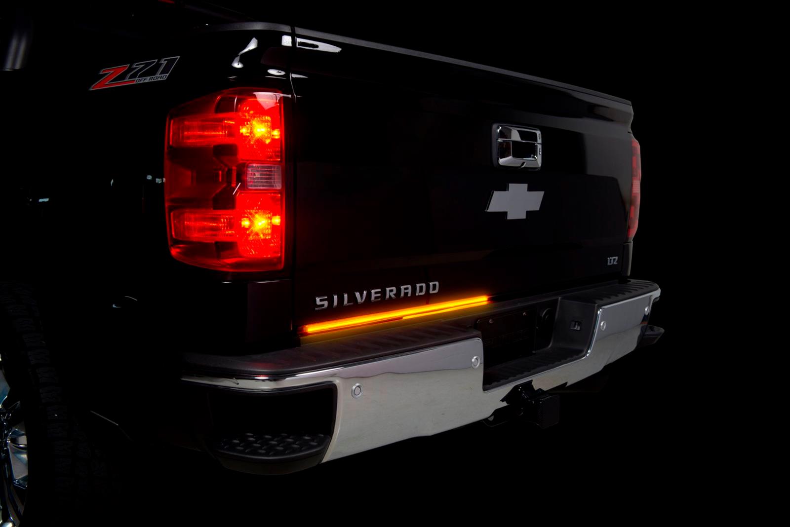 Putco 60in LED Tailgate Light Bar Blade thumbnail 3
