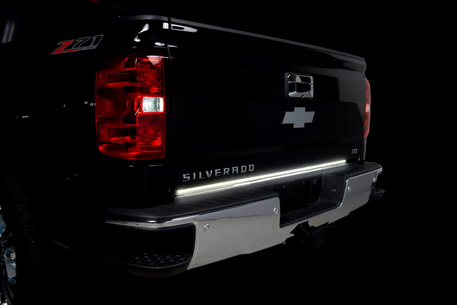 Putco 60in LED Tailgate Light Bar Blade thumbnail 5