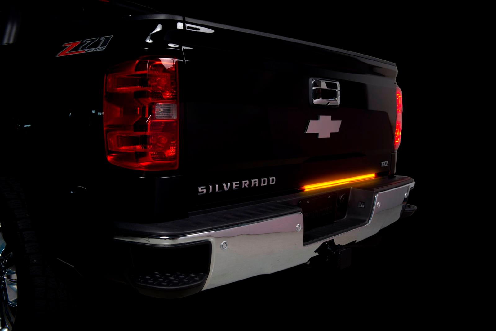 Putco 60in LED Tailgate Light Bar Blade thumbnail 6