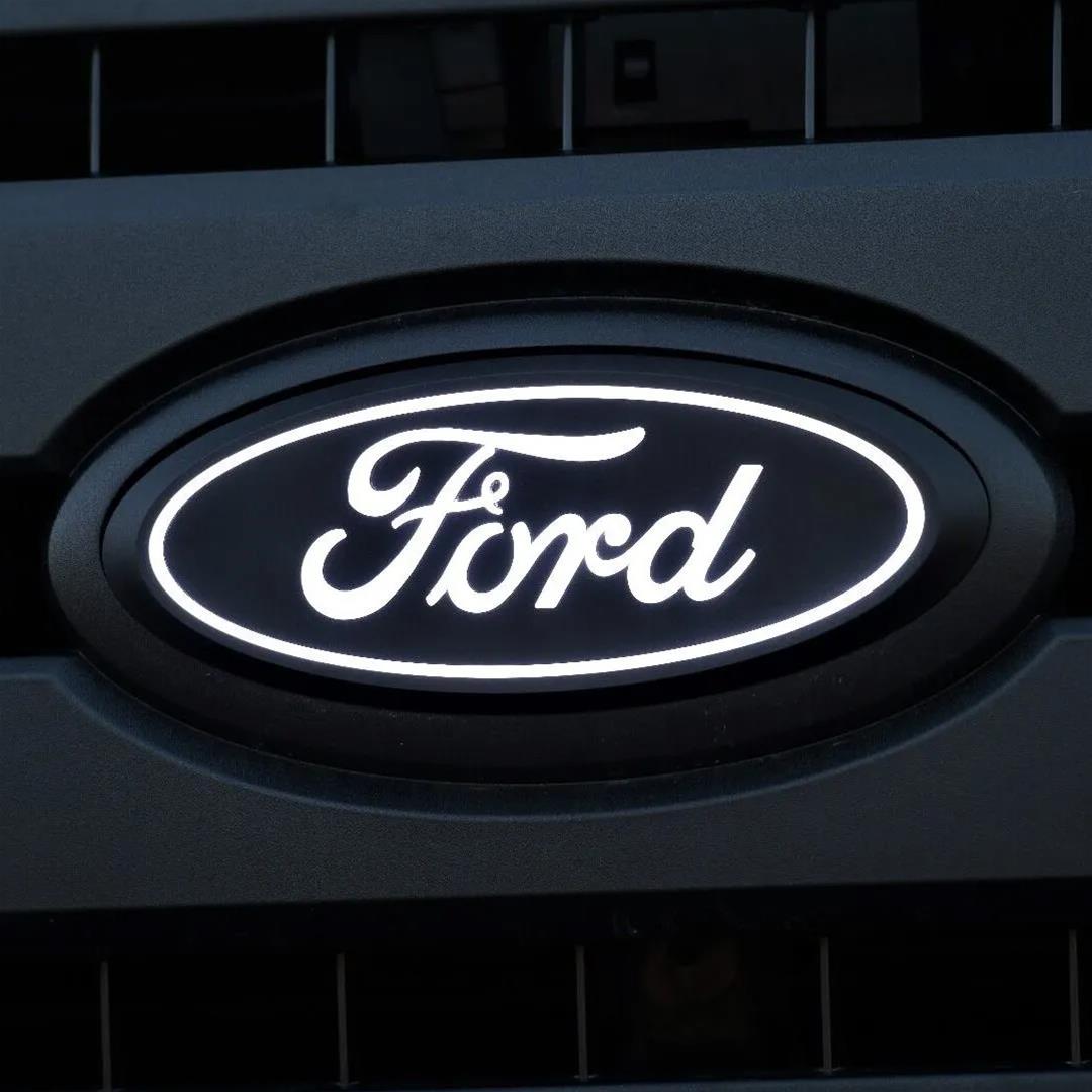 Putco 18-20 Ford F-150 Front Luminix Ford LED Emblem - w/ Camera CutOut thumbnail 4