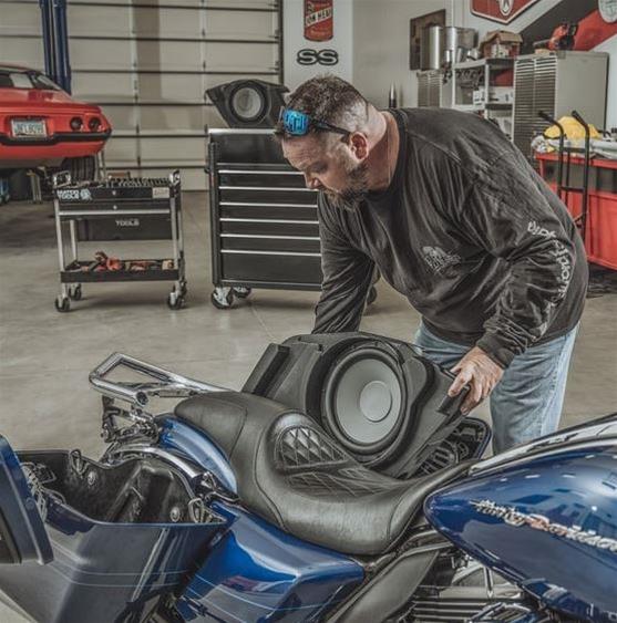 Rockford Fosgate Dual 10 in. Saddlebag Subwoofer Kits HD14-SBSUB 2014+ Harley Davidson 10in Bag Kit thumbnail 3