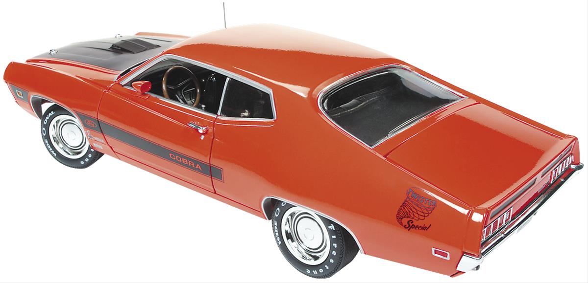 AUTO WORLD AMM1112 1:18 Scale 1970 Ford Torino Cobra Twister