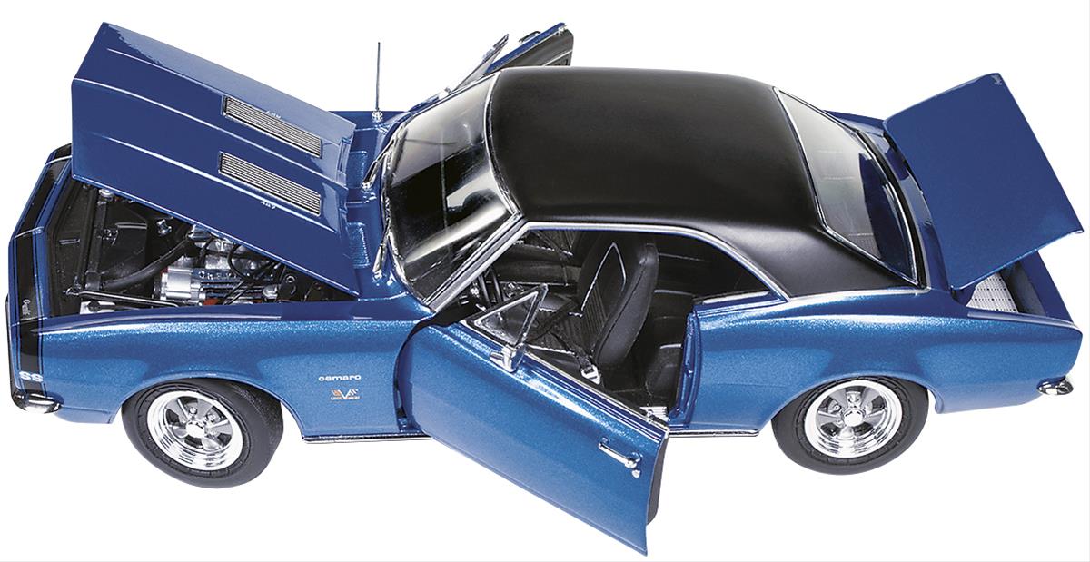 AUTO WORLD AMM1118 1:18 Scale Baldwin-Motion 1967 Chevy Camaro SS
