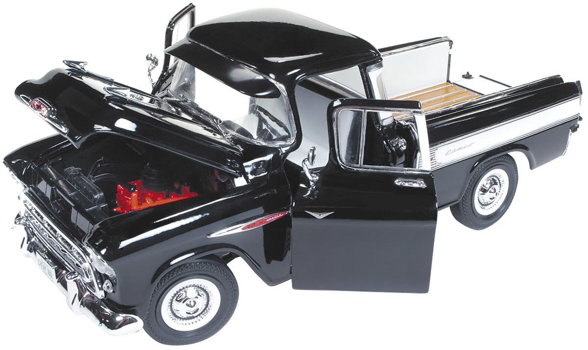 AUTO WORLD AMM1145 1:18 Scale 1957 Chevy Cameo Diecast Model