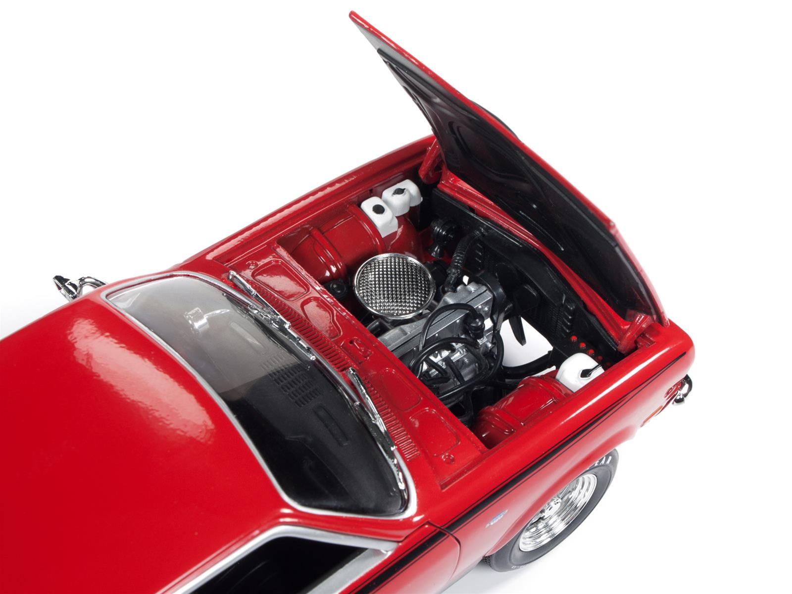 AUTO WORLD AMM1156 1:18 Scale 1972 Yenko Chevy Vega Stinger