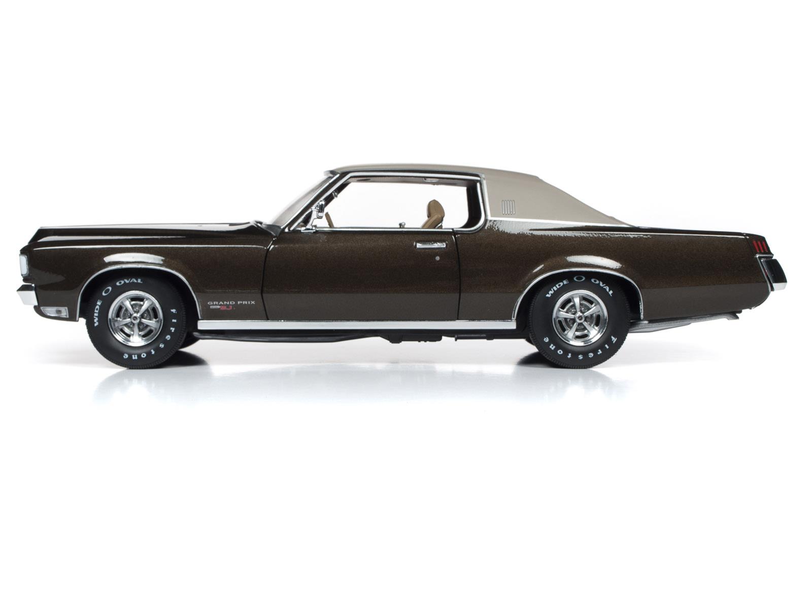 Summit Gifts AMM1175 1:18 Scale 1969 Pontiac Grand Prix Diecast