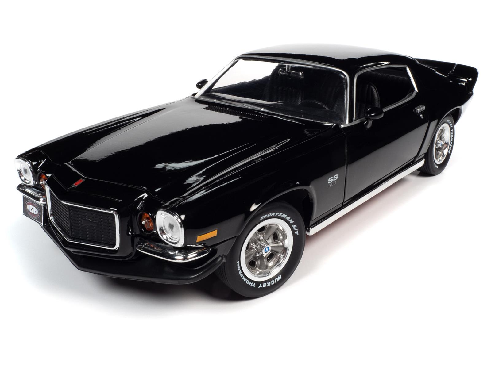 AUTO WORLD AMM1250 1:18 Scale 1971 Chevrolet Camaro SS Diecast Model |  Summit Racing