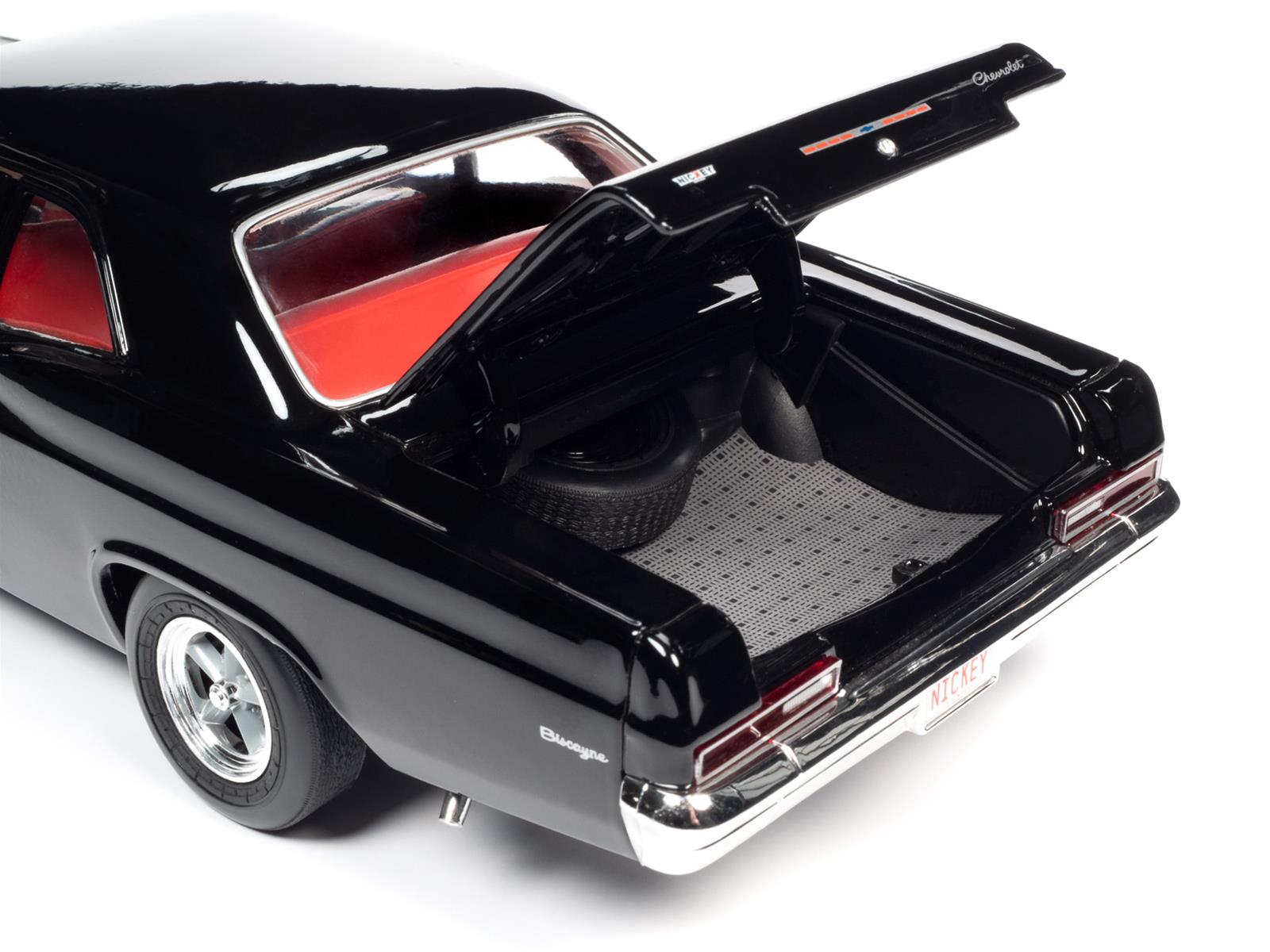 AUTO WORLD AMM1259 1:18 Scale 1966 Nickey Chevrolet Biscayne