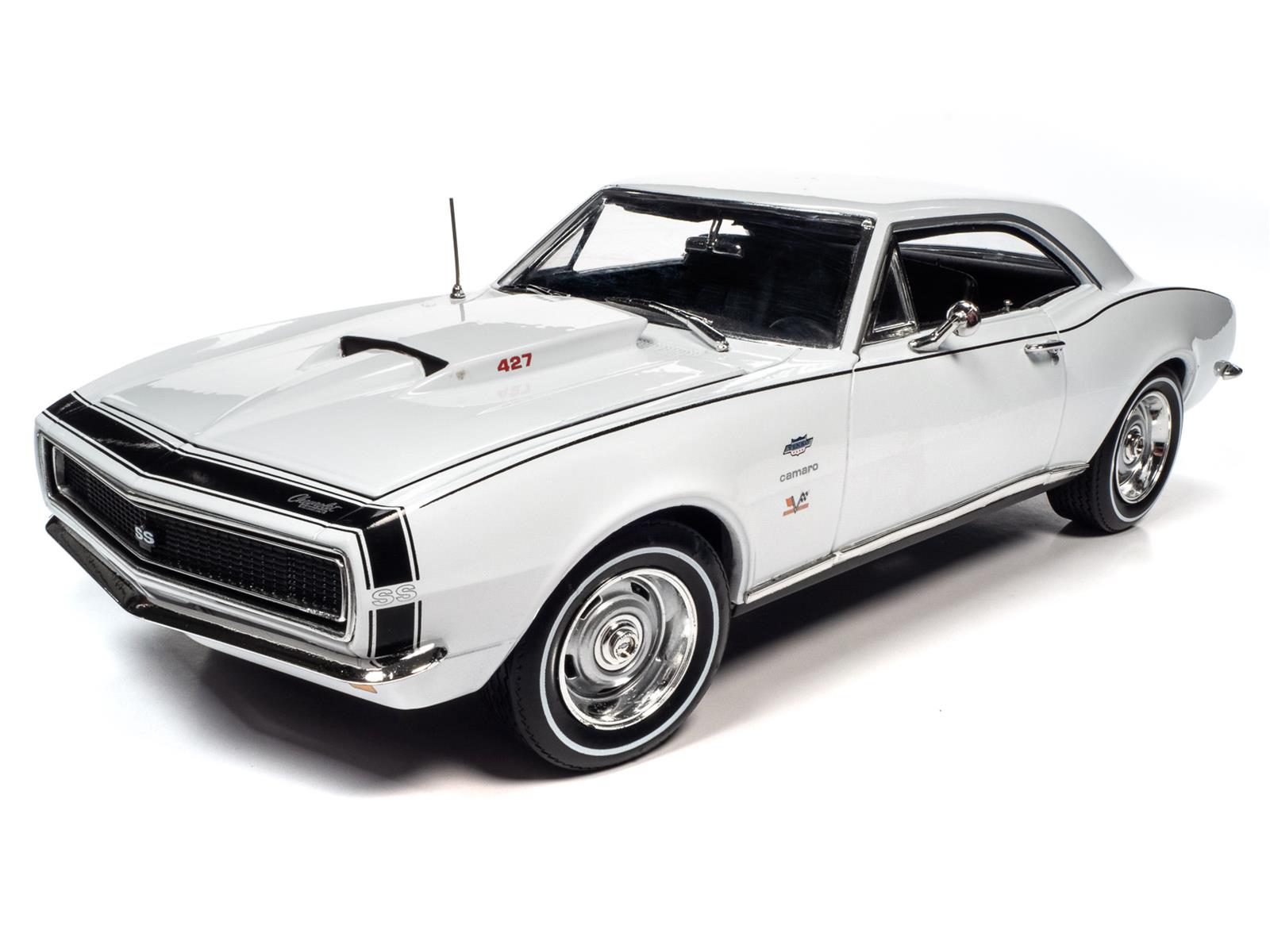 AUTO WORLD AMM1261 1:18 Scale 1967 Chevy Camaro RS Yenko 427