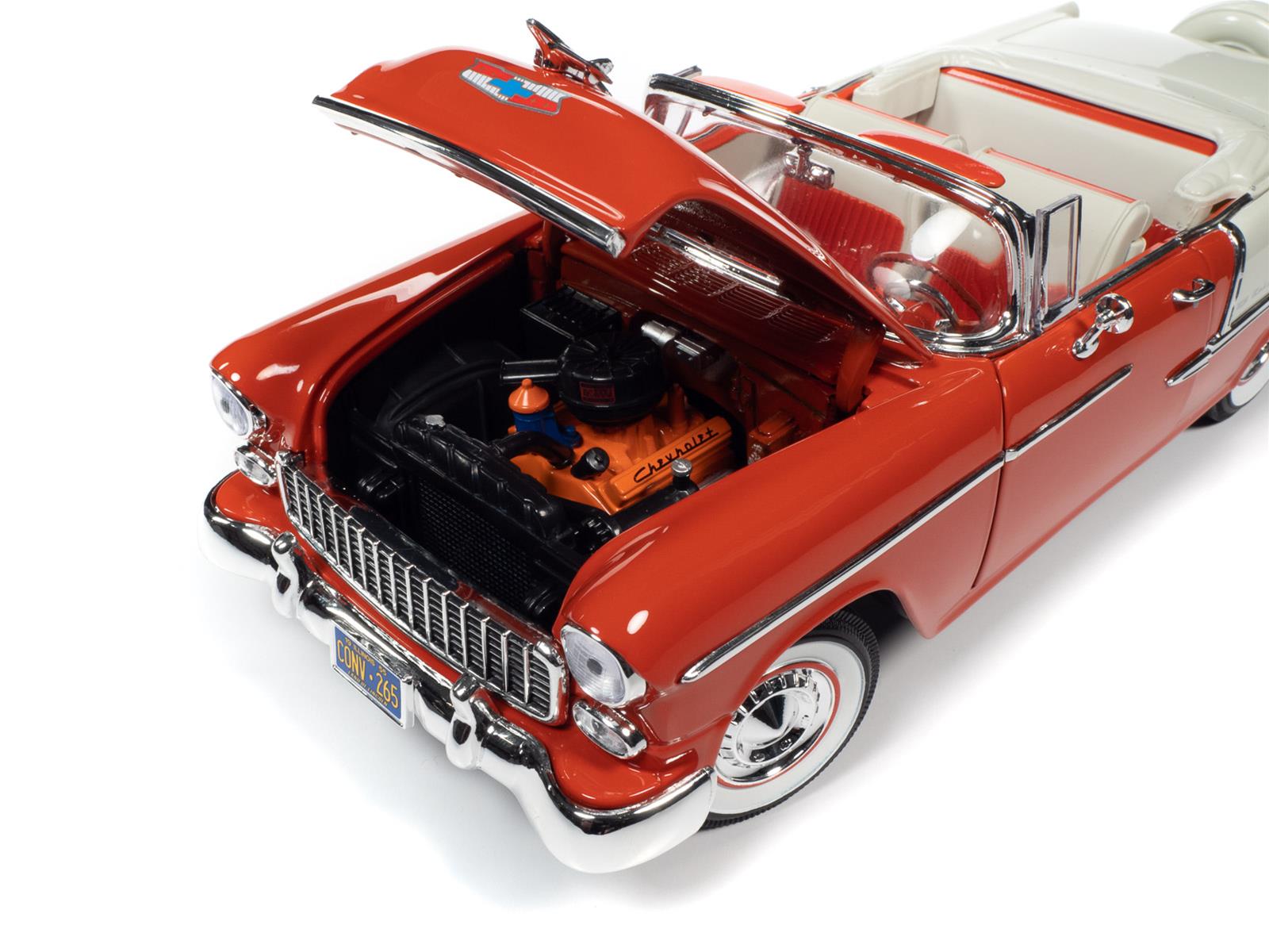 AUTO WORLD AMM1265 1:18 Scale 1955 Chevrolet Bel Air Convertible