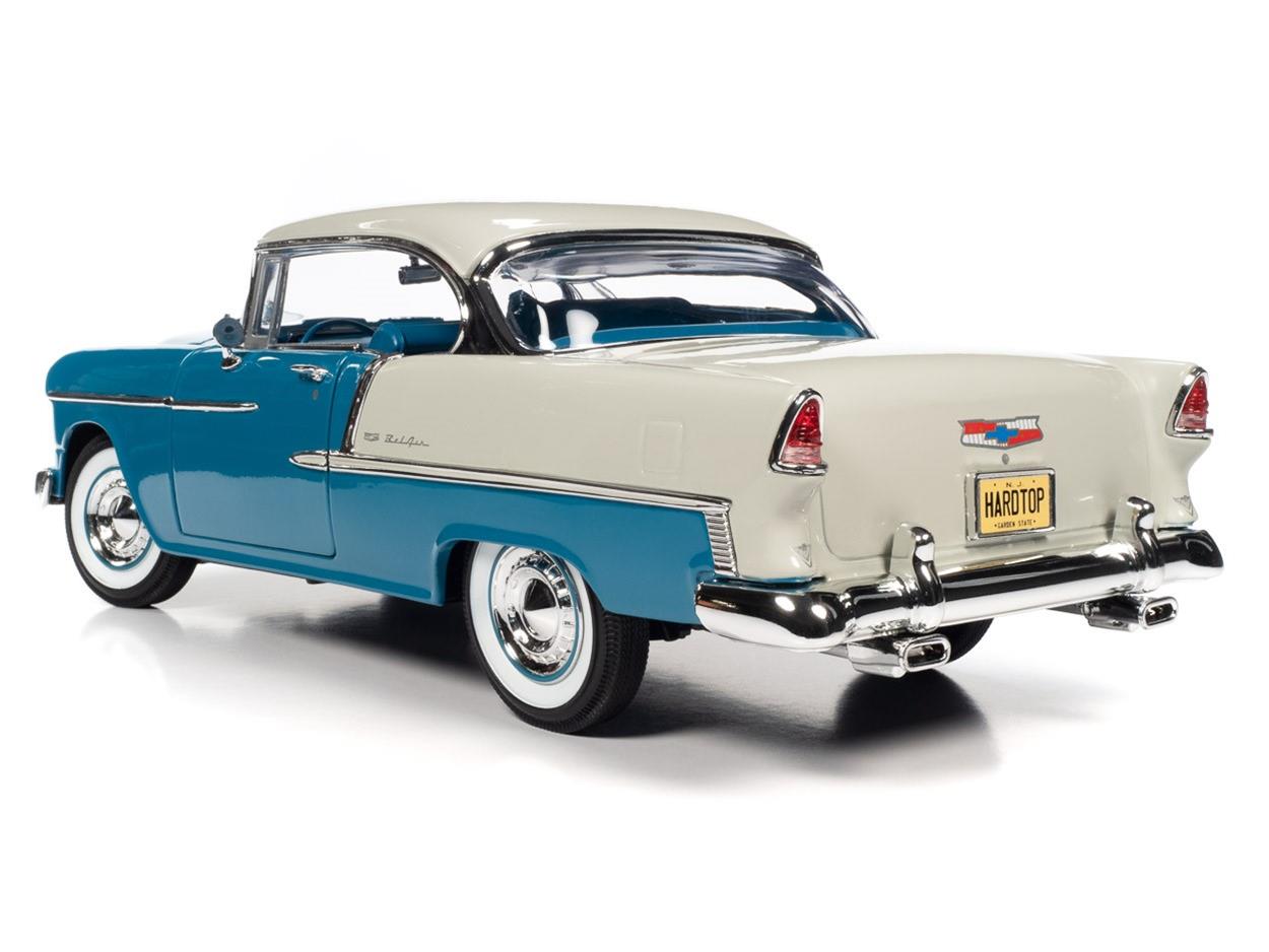 AUTO WORLD AMM1295 1:18 Scale 1955 Chevrolet Bel Air Hardtop