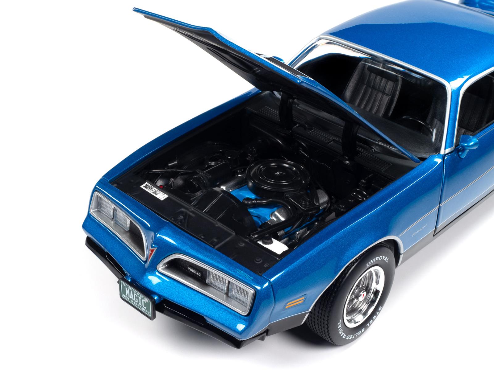 Summit Gifts AMM1331/06 1:18 Scale 1978 Pontiac Firebird Formula