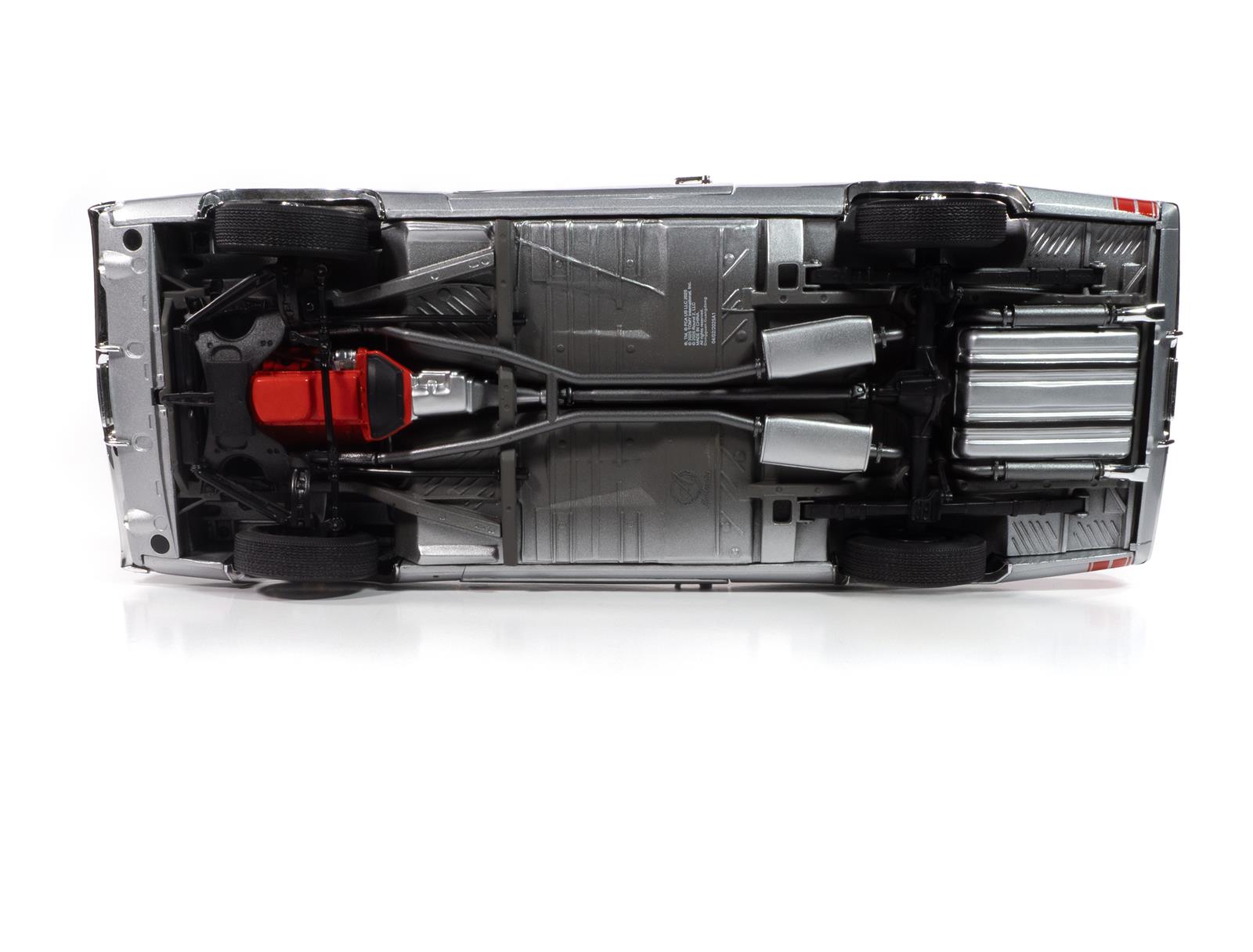 AUTO WORLD AMM1344 1:18 Scale 1968 Dodge Charger R/T Diecast Model