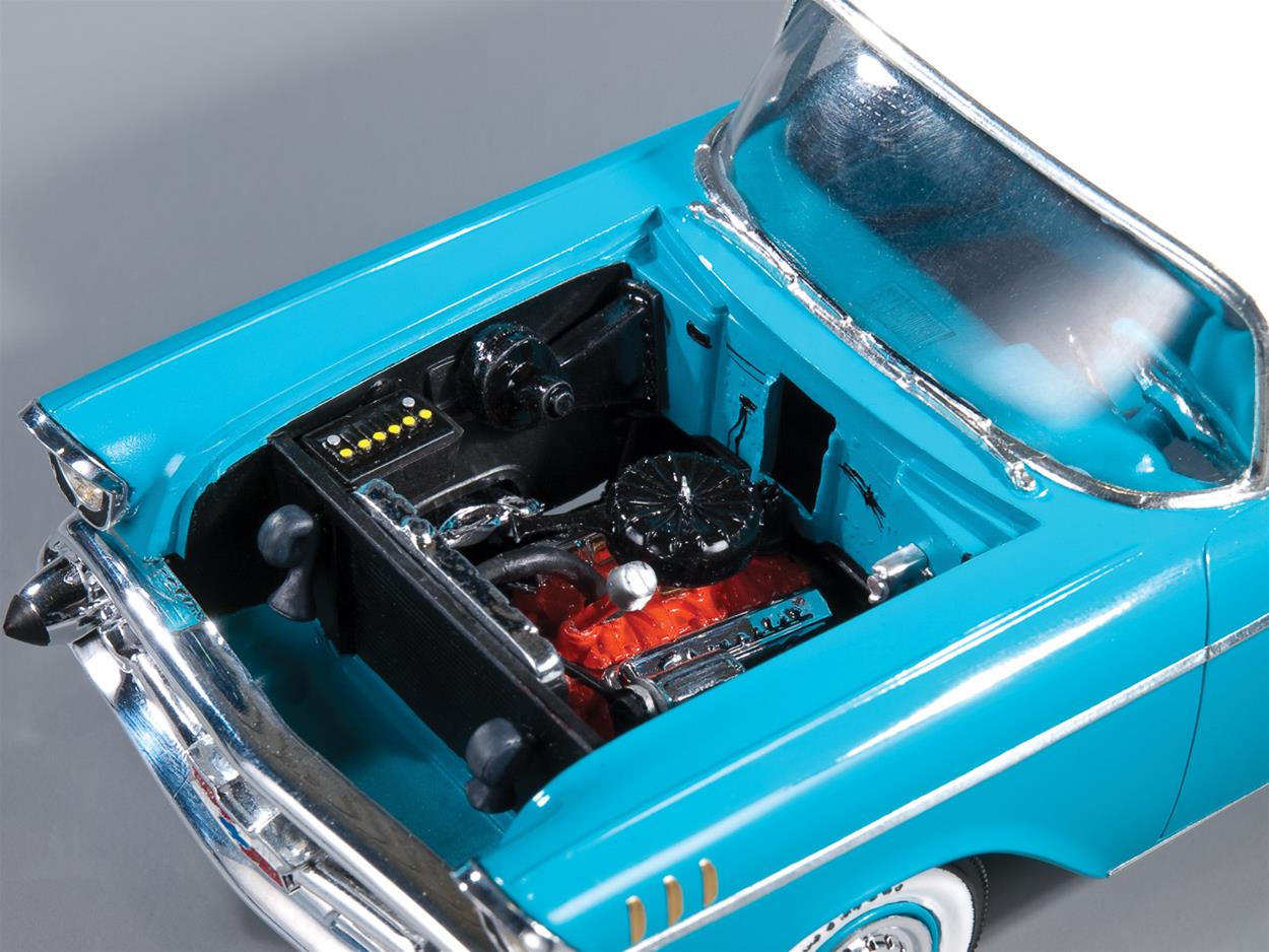 Summit Gifts AMT638M/12 1:25 Scale 1957 Chevy Bel-Air Model Kit