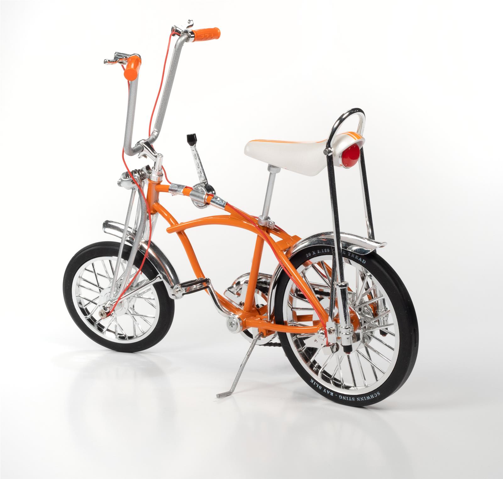 AUTO WORLD AMTD001 1:6 Scale Orange Krate Schwinn Bicycle Diecast