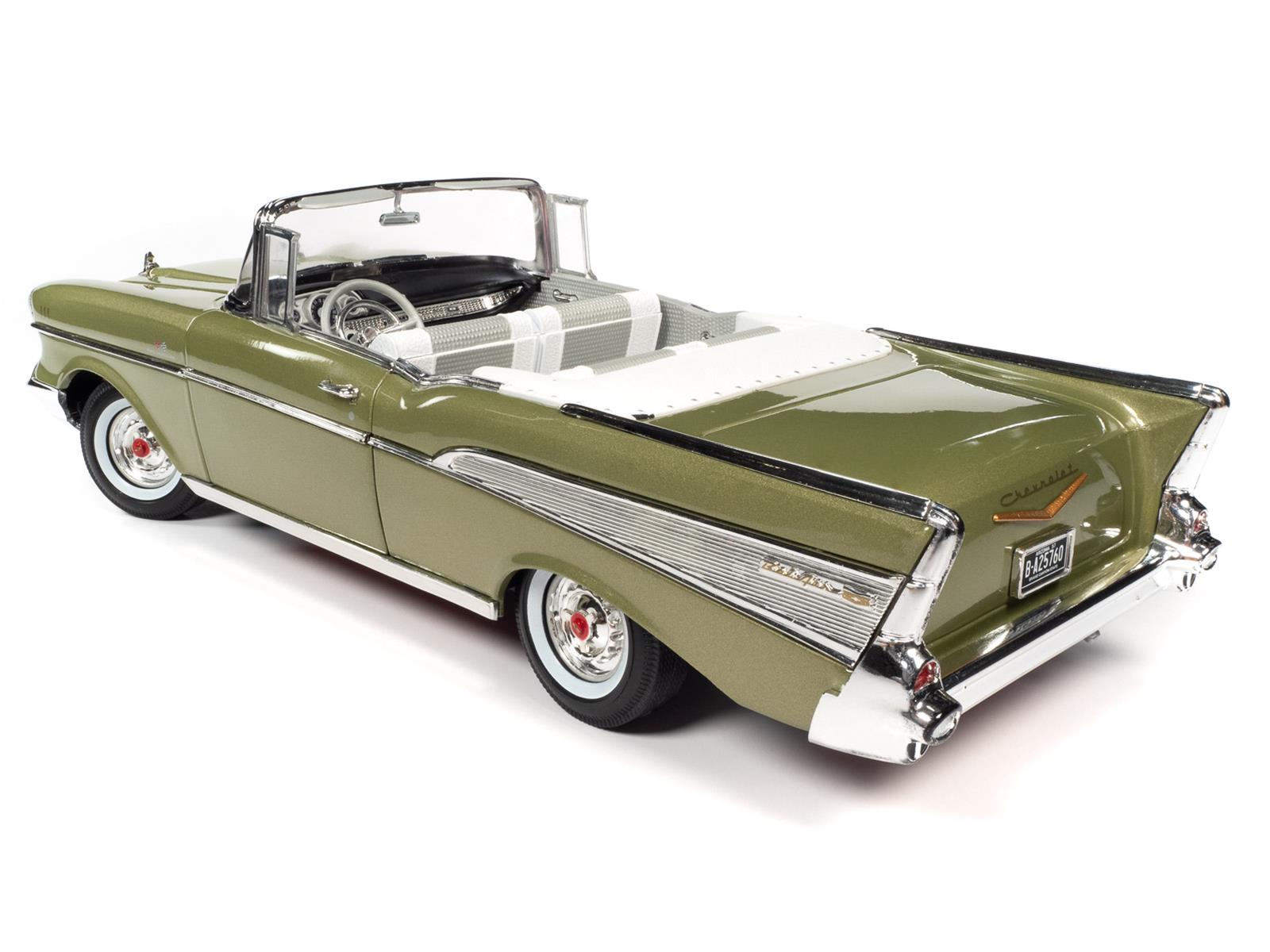 AUTO WORLD AW306/06 1:18 Scale 1957 Chevrolet Bel Air Convertible
