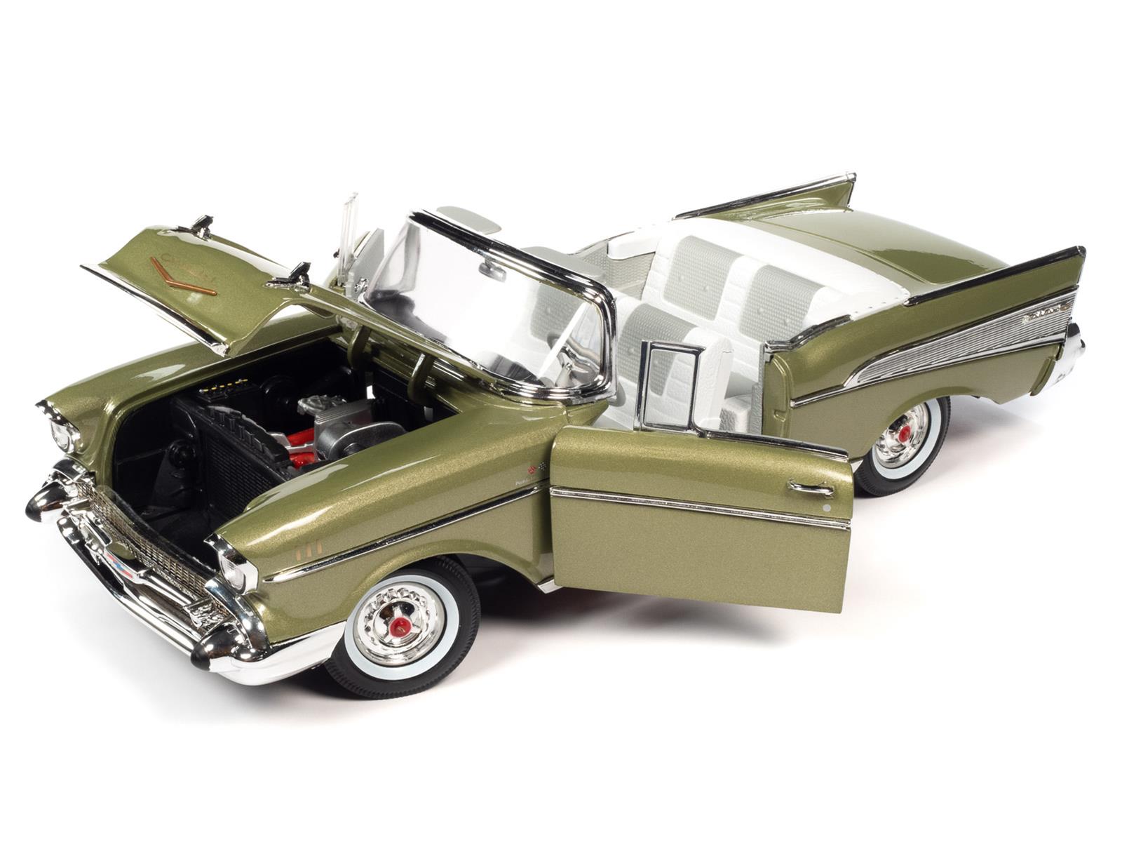 AUTO WORLD AW306/06 1:18 Scale 1957 Chevrolet Bel Air Convertible
