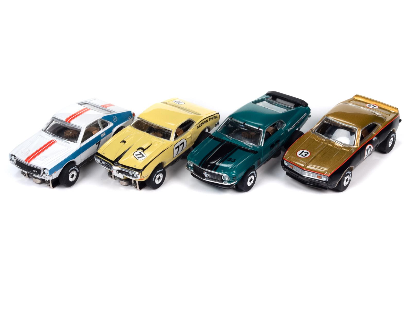 AUTO WORLD SRS348 164 Scale 4Lane Action Slot Car Set Summit Racing