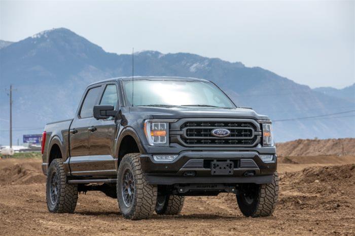 ReadyLift Suspension Lift Kits for 2021-2025 F-150 - 44-21600 Kit, 6.00 in., Front Knuckles, Rear Leaf Spring Block, SST3000 Rear Shocks, Ford, Kit thumbnail 2