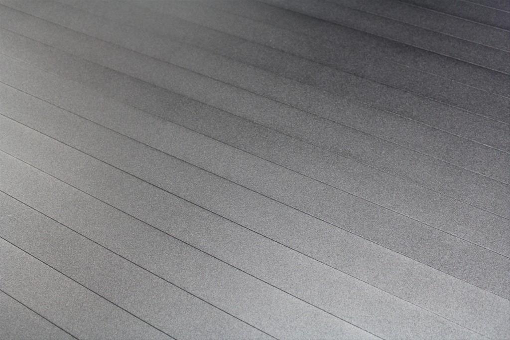 Roll-N-Lock 09-14 Ford F-150 XSB 67in A-Series Retractable Tonneau Cover thumbnail 3