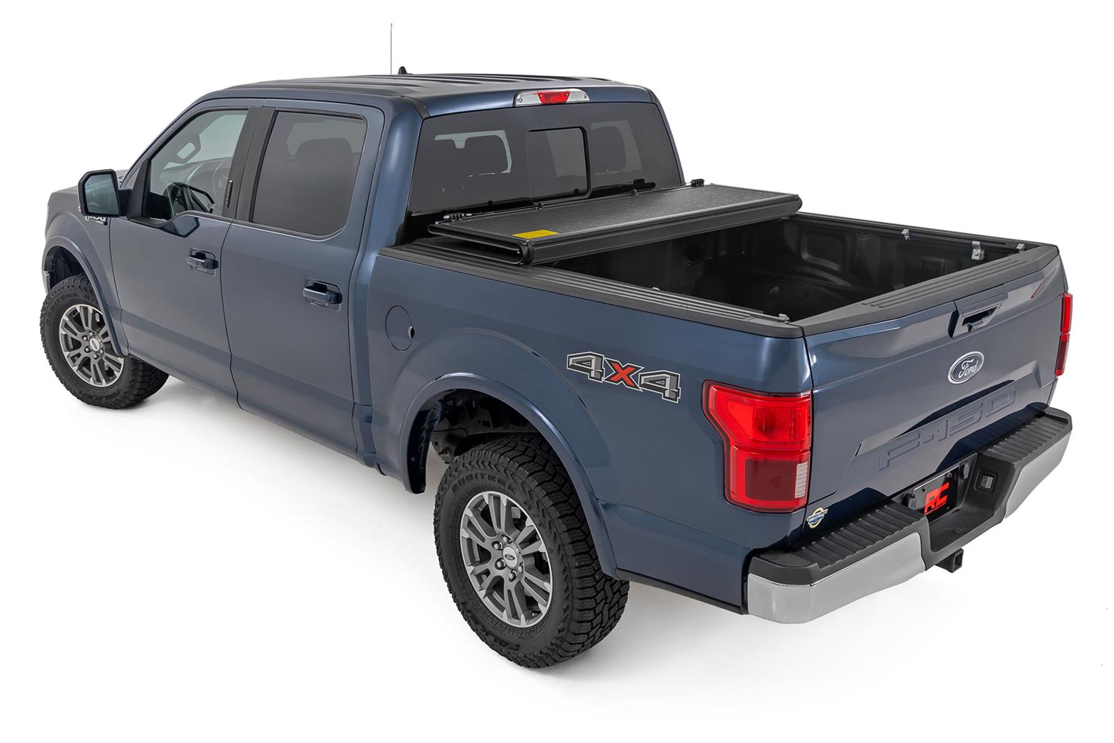 Rough Country 47221550B Rough Country Low-Profile Hard Tonneau